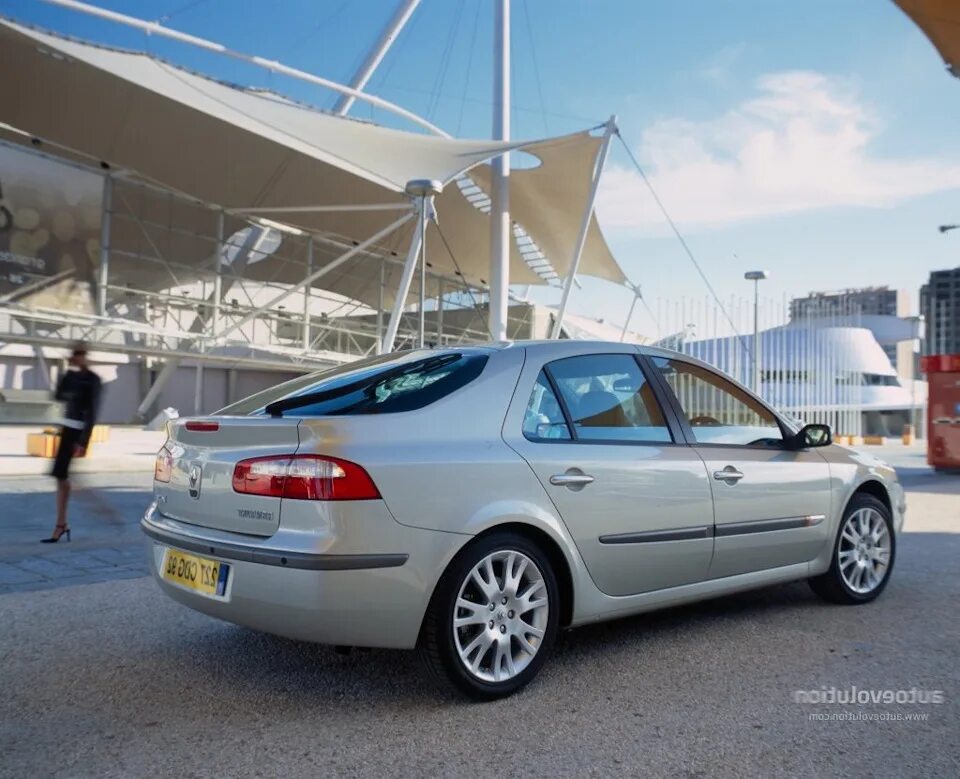 Рено лагуна 2 фото 16 или 17? - Renault Laguna II, 2 л, 2005 года колёсные диски DRIVE2