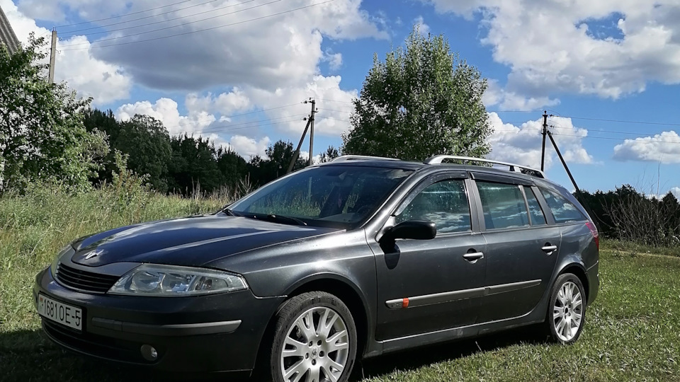 Рено лагуна 2 универсал фото Renault Laguna II 1.9 дизельный 2002 на DRIVE2