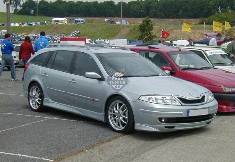 Рено лагуна 2 универсал тюнинг Накладка на передний бампер Sport Renault Laguna 2. Купить накладка на передний 