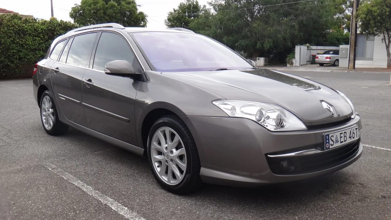 Рено лагуна 3 фото Renault Laguna III 1.5 дизельный 2008 1.5 DCI на DRIVE2