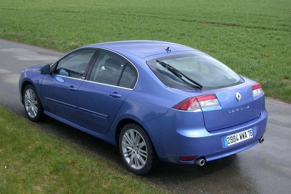 Рено лагуна 3 фото photo RENAULT LAGUNA (III) GT 2.0 dCi 180 berline 2008 - Motorlegend.com