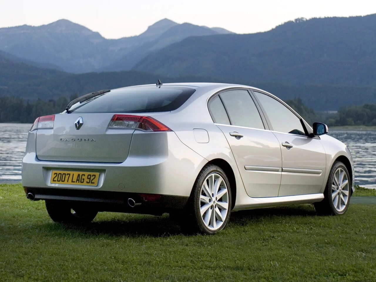 Рено лагуна 3 фото Renault Laguna 3 поколение хетчбэк