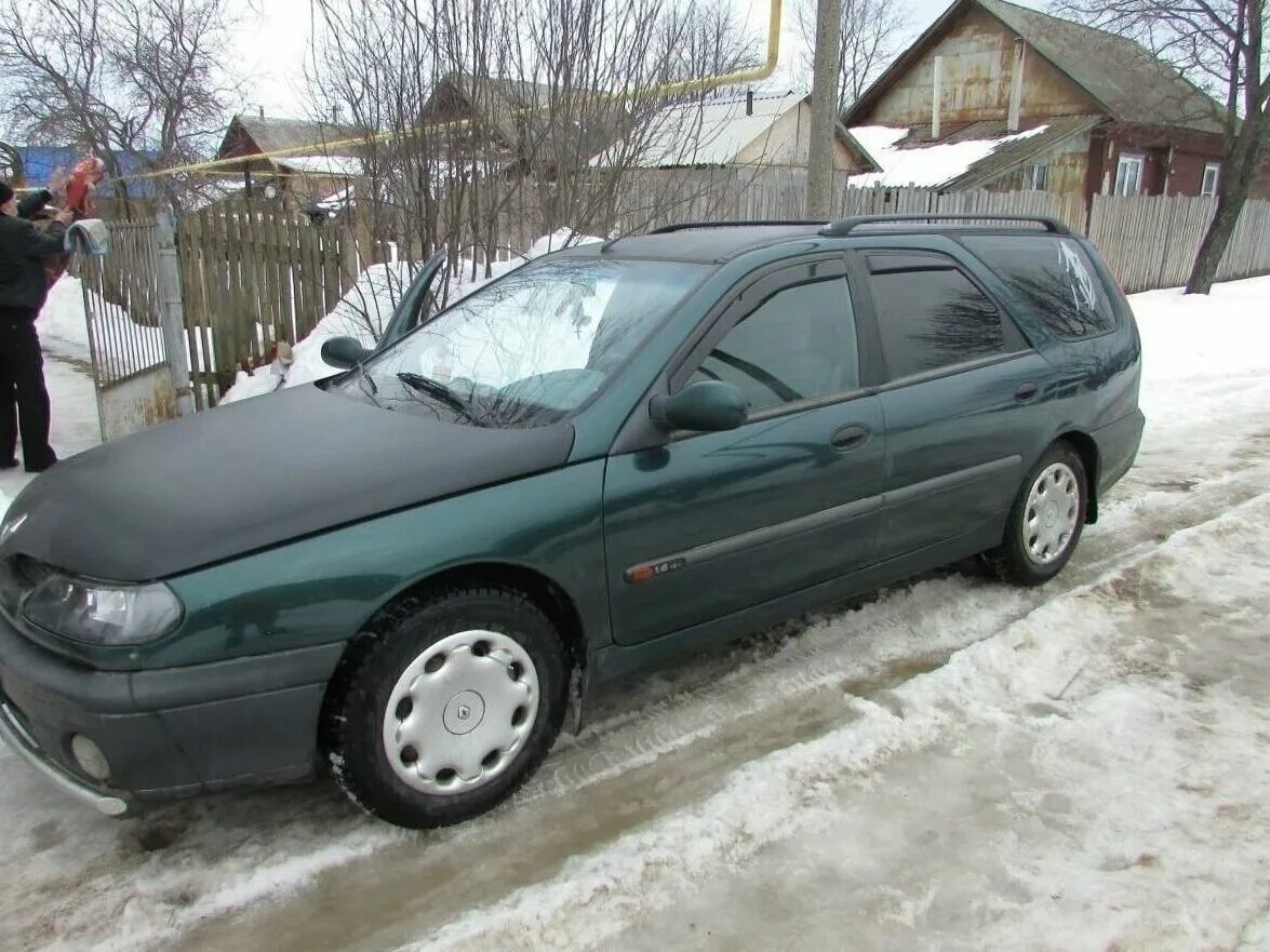 Рено лагуна фото 2001 универсал Купить б/у Renault Laguna I 1.6 MT (107 л.с.) бензин механика в Вичуге: зелёный 