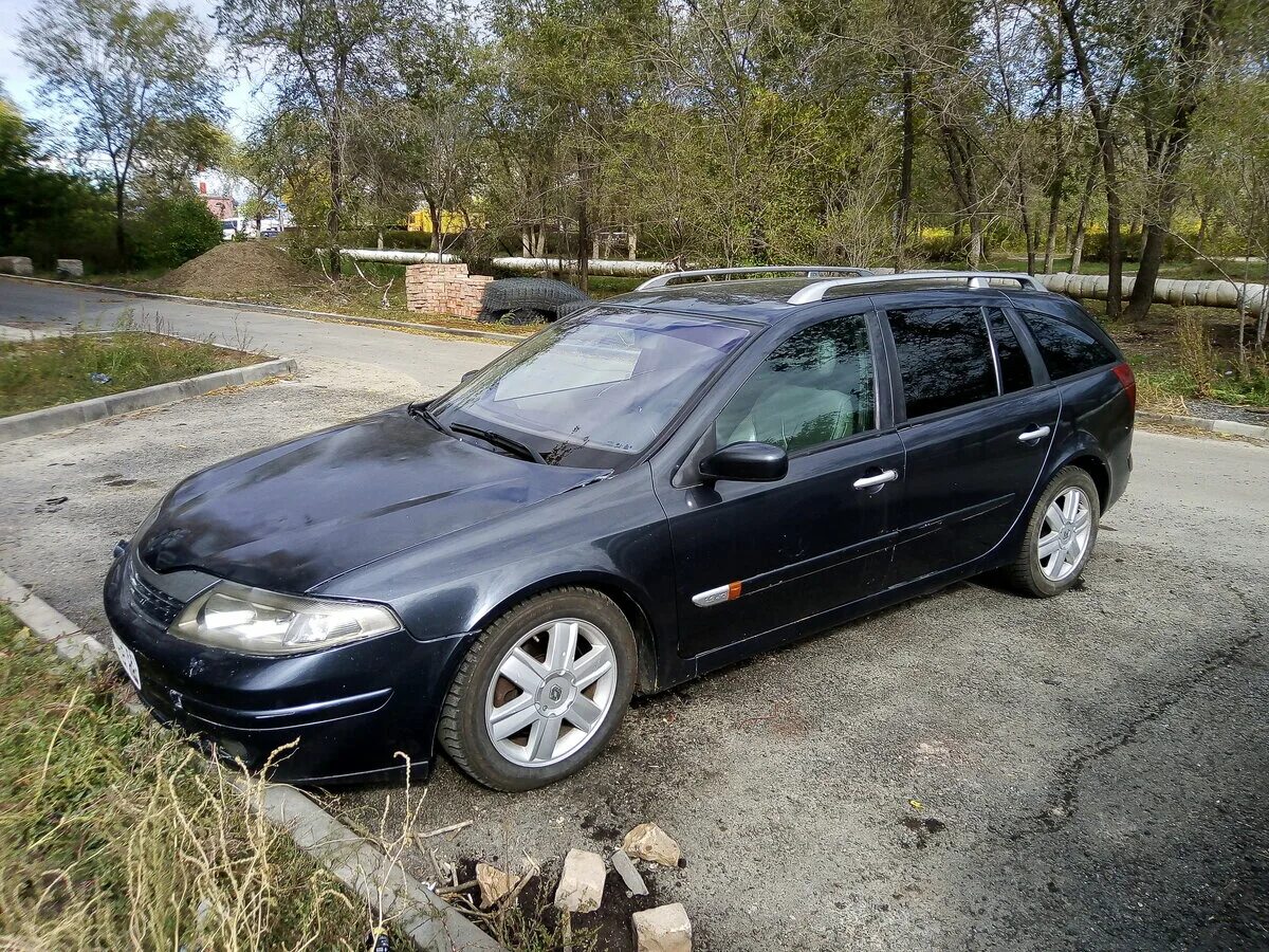 Купить б/у Renault Laguna II 1.8 MT (120 л.с.) бензин механика в Нижнем Новгород