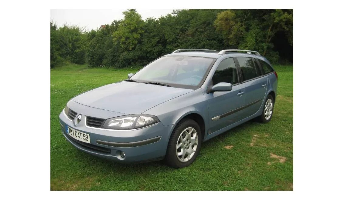 Рено лагуна фото 2001 универсал Renault Laguna 2 поколение рестайлинг Grandtour универсал