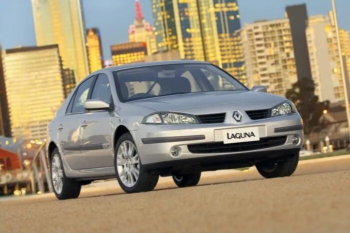 Рено лагуна фото цена Фото Renault Laguna Hatchback - фотографии Рено Лагуна