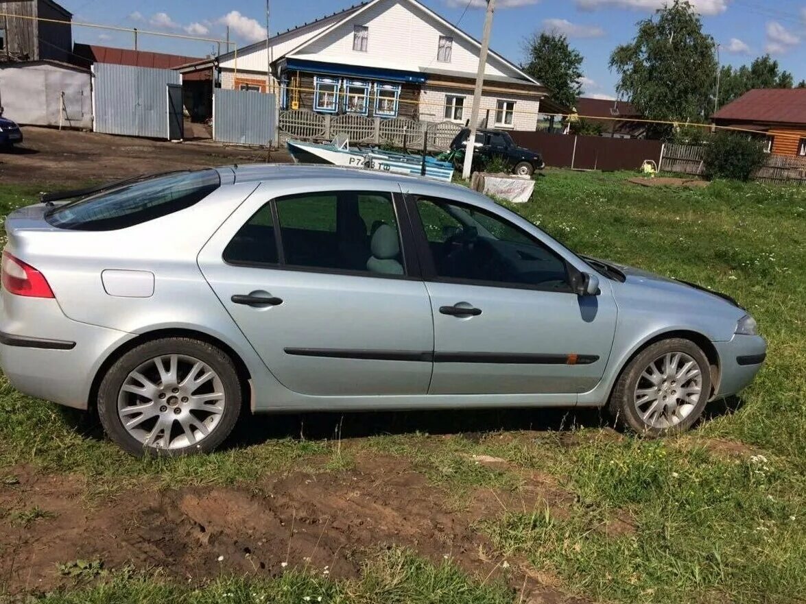 Рено лагуна лифтбек фото Купить б/у Renault Laguna II 1.8 MT (120 л.с.) бензин механика в Казани: серый Р