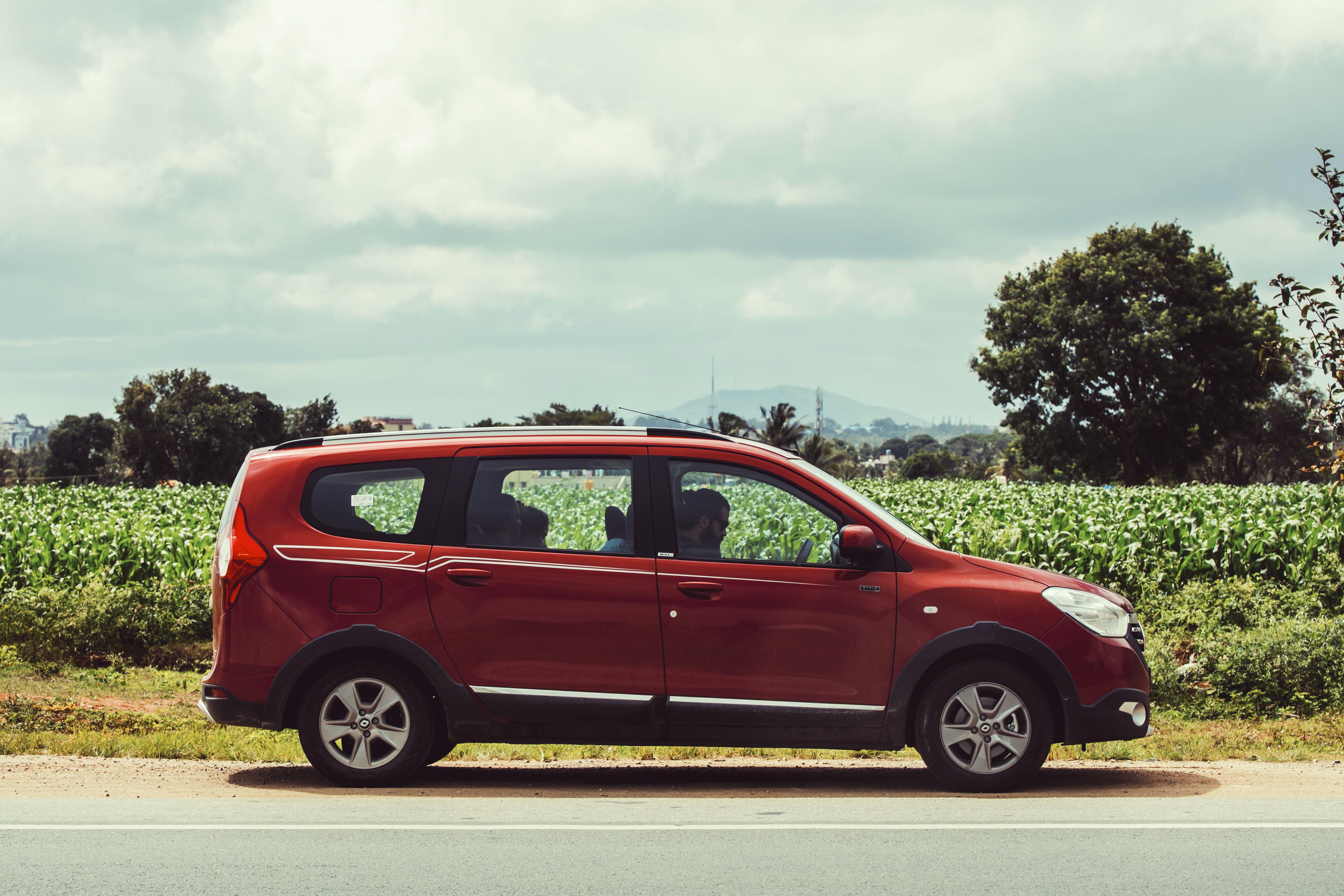 Рено лоджи фото Renault Lodgy World Edition - On The Road For A Weekend With Family And Friends 