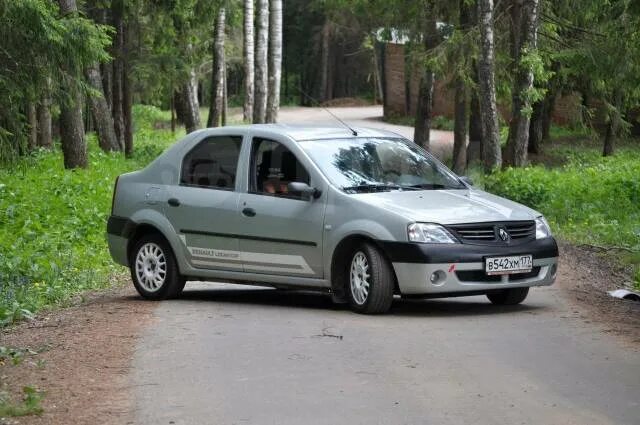 Рено логан 1 фото 1 6 Renault Logan, 2007 в Омске