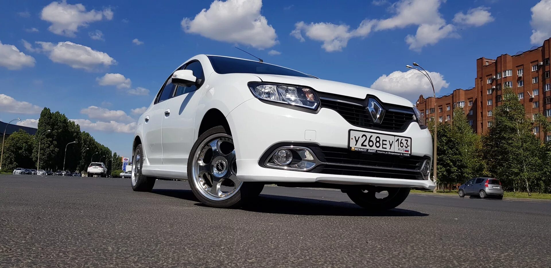 Домашний стайлинг решетки - Renault Logan (2G), 1,6 л, 2015 года стайлинг DRIVE2