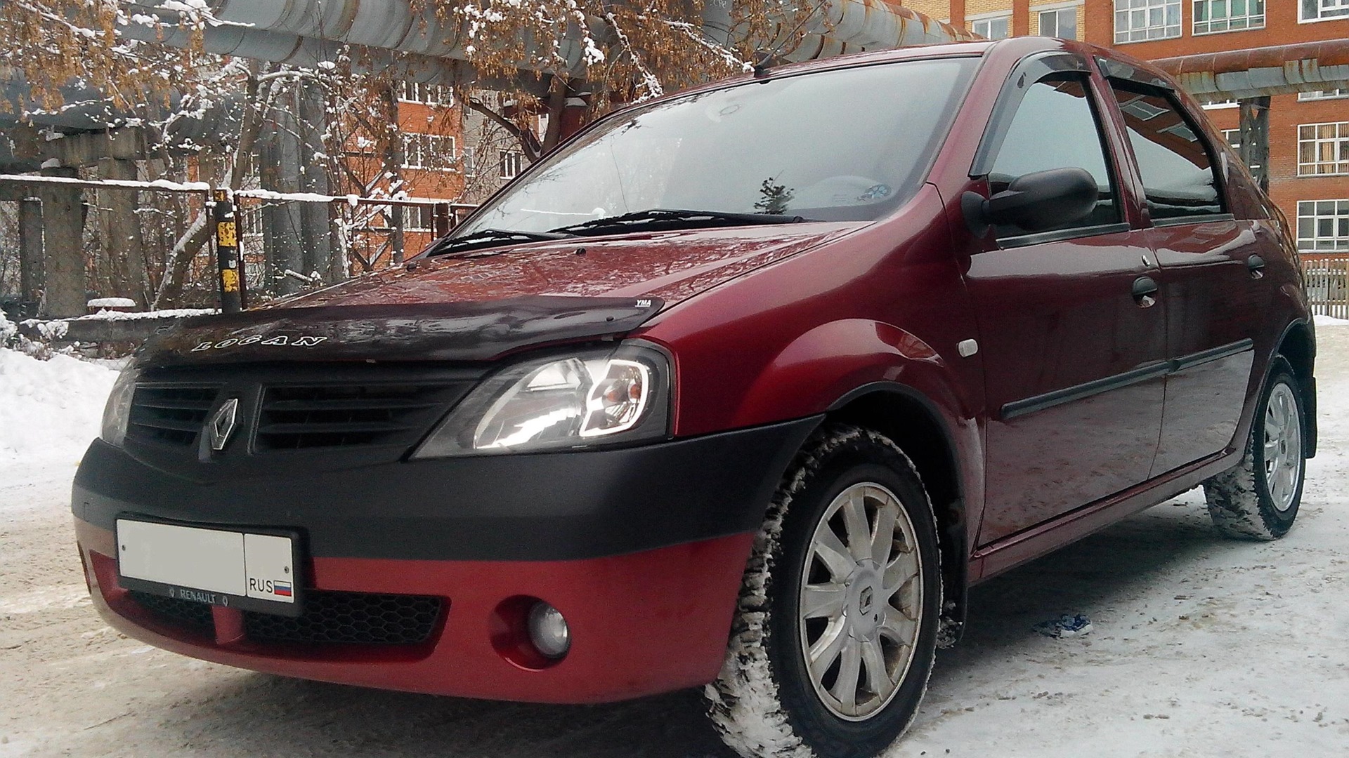 Рено логан 2009 фото Renault Logan (1G) 1.6 бензиновый 2009 Красный тореодорчик на DRIVE2