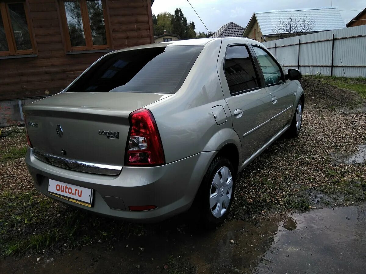 Рено логан 2011 год фото Купить б/у Renault Logan I Рестайлинг 1.6 AT (103 л.с.) бензин автомат в Москве: