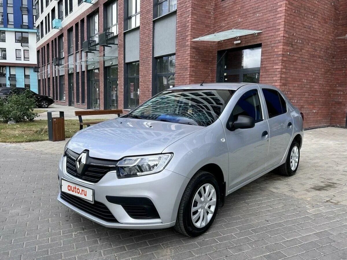 Рено логан 2018г фото Купить б/у Renault Logan II Рестайлинг 1.6 MT (82 л.с.) бензин механика в Москве