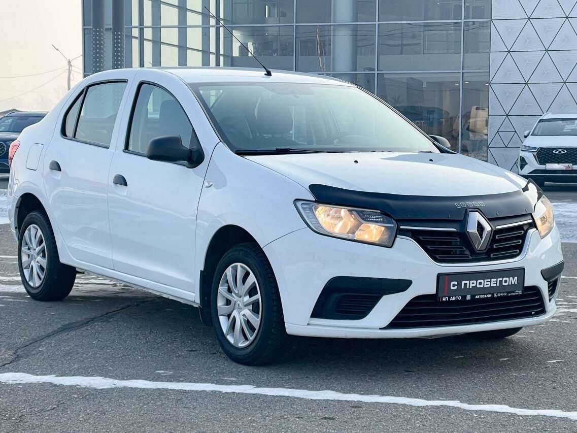 Рено логан 2020 год фото Купить б/у Renault Logan II Рестайлинг 1.6 MT (82 л.с.) бензин механика в Абакан