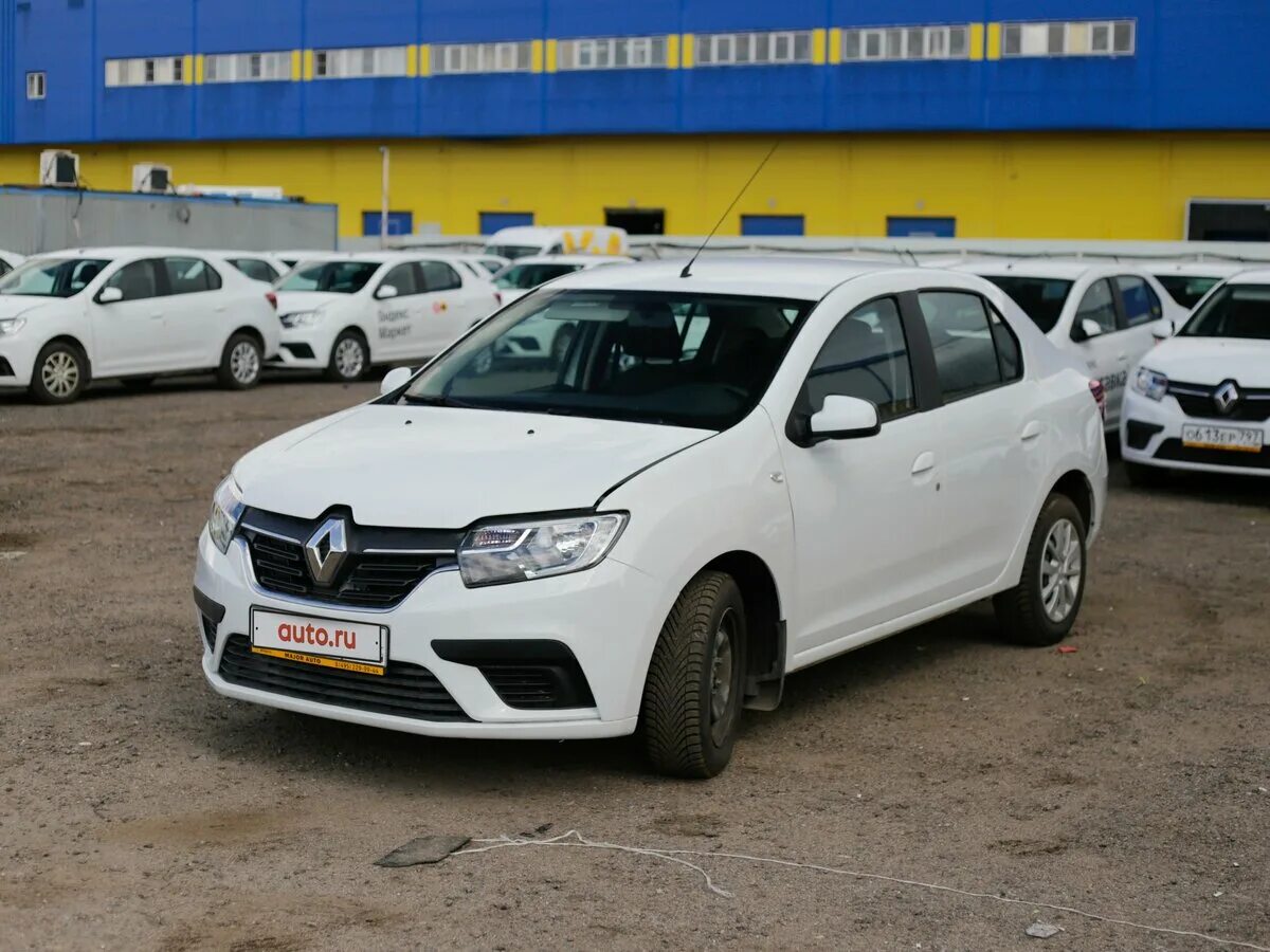 Рено логан 2021 года фото Купить б/у Renault Logan II Рестайлинг 1.6 MT (82 л.с.) бензин механика в Москве