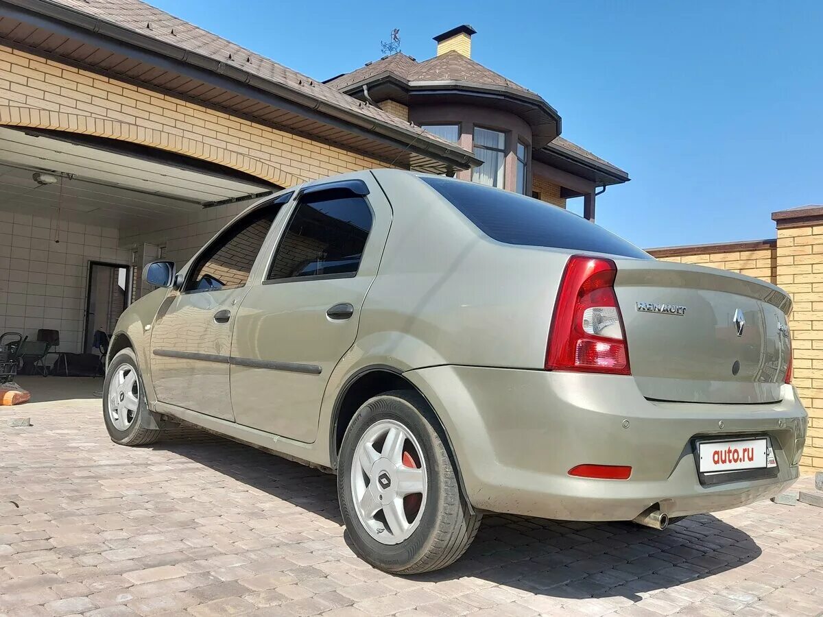 Рено логан бежевый фото Купить б/у Renault Logan I Рестайлинг 1.4 MT (75 л.с.) бензин механика в Курске: