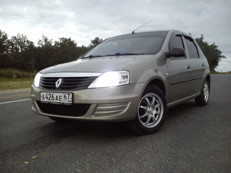 Рено логан фаза 2 фото 15-е Литые Диски! - Renault Logan (1G), 1,4 л, 2010 года колёсные диски DRIVE2