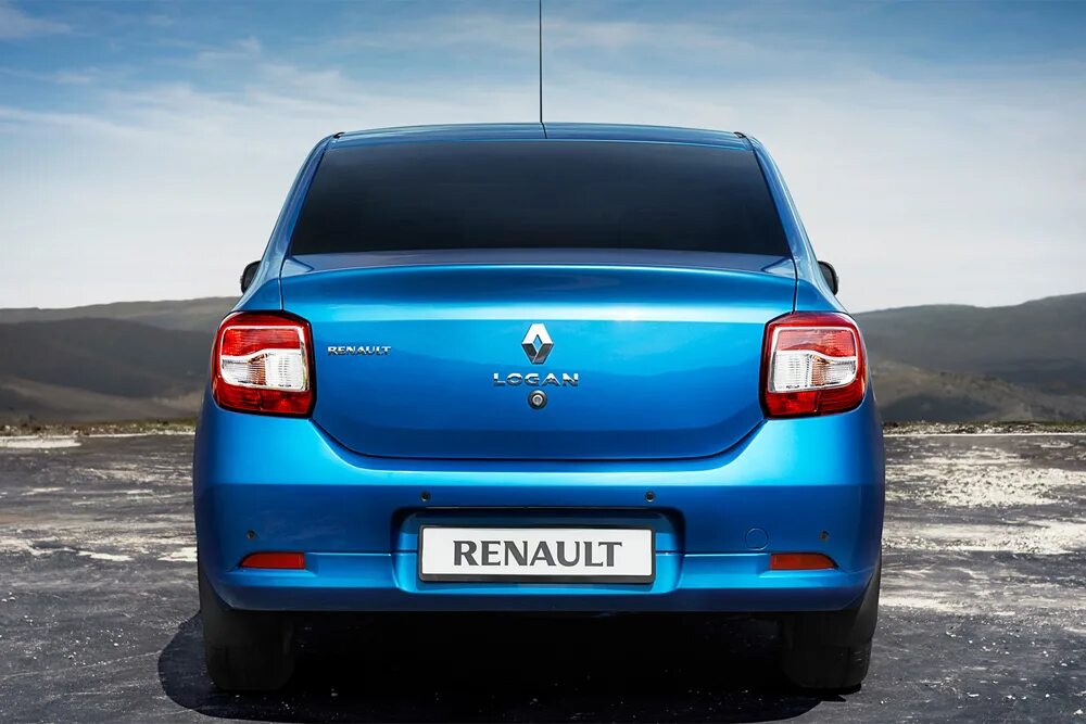 Рено логан фото сзади В России начались продажи нового Renault Logan :: Autonews