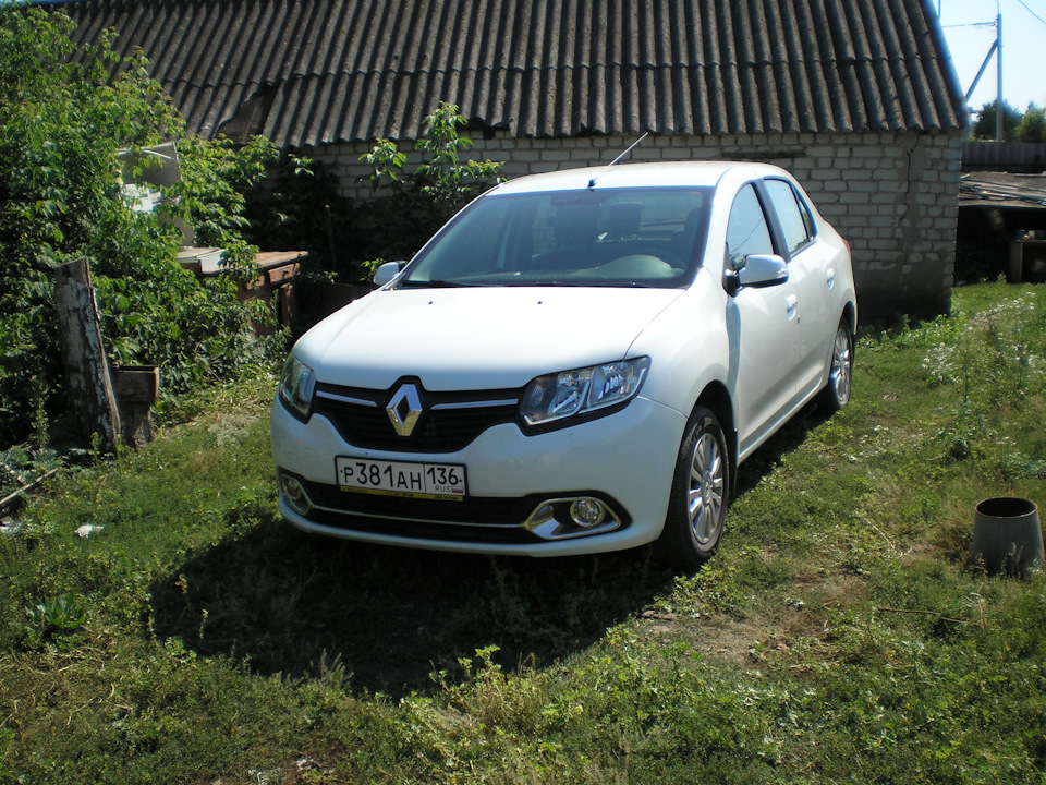 Рено логан отзывы фото Просто фотки. - Renault Logan (2G), 1,6 л, 2016 года фотография DRIVE2