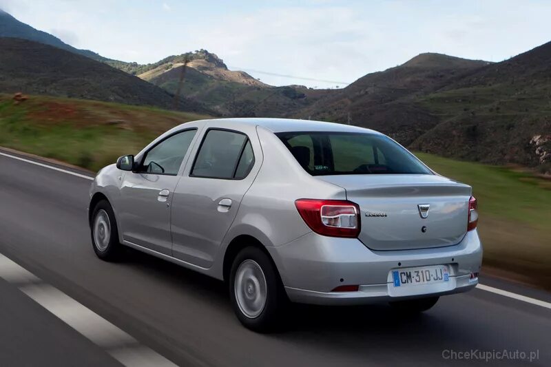 Рено логан седан фото Dacia Logan II 1.5 dCi 75 KM 2013 sedan skrzynia ręczna napęd przedni - zdjęcie 