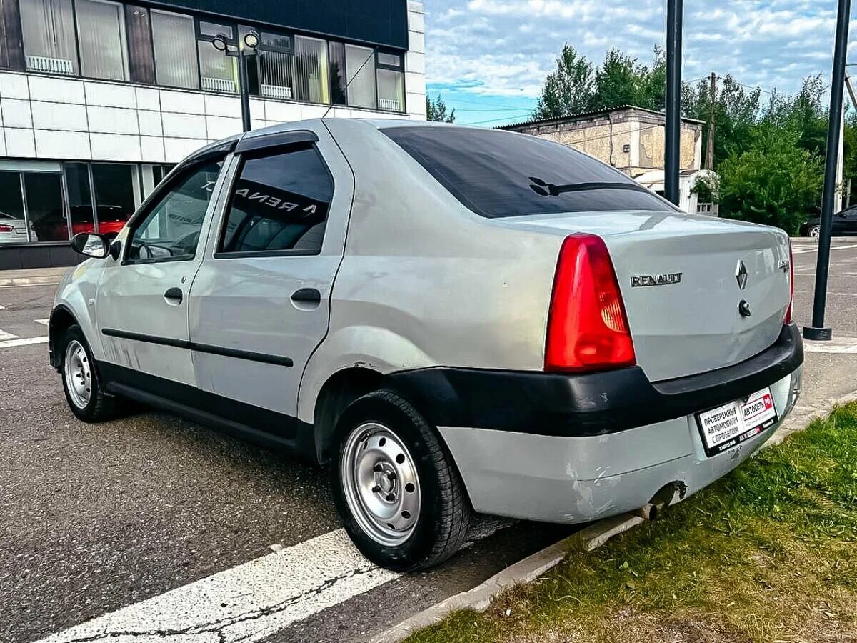 Рено логан серебристый фото Купить б/у Renault Logan I 1.4 MT (75 л.с.) бензин механика в Серове: серебристы