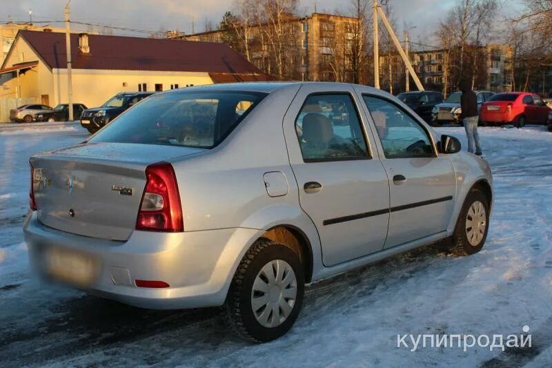 Рено логан серебристый фото Аренда автомобилей в Москве