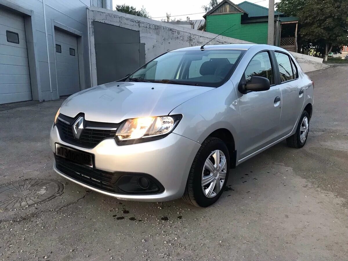 Рено логан серебристый фото Купить б/у Renault Logan II 1.6 MT (82 л.с.) бензин механика в Самаре: серебрист