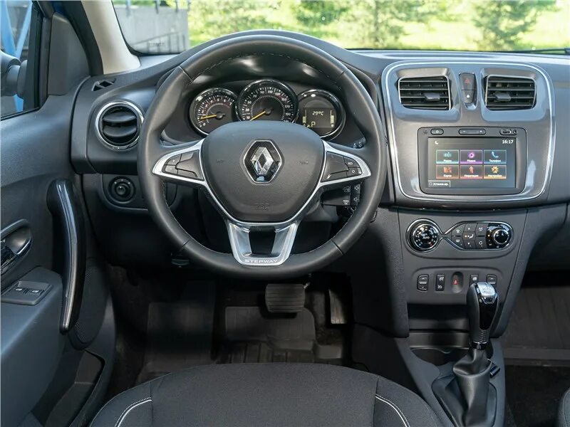 Рено логан степвей фото салона Фото Renault Logan Stepway - Клавиши одноступенчатого подогрева спрятаны в торца