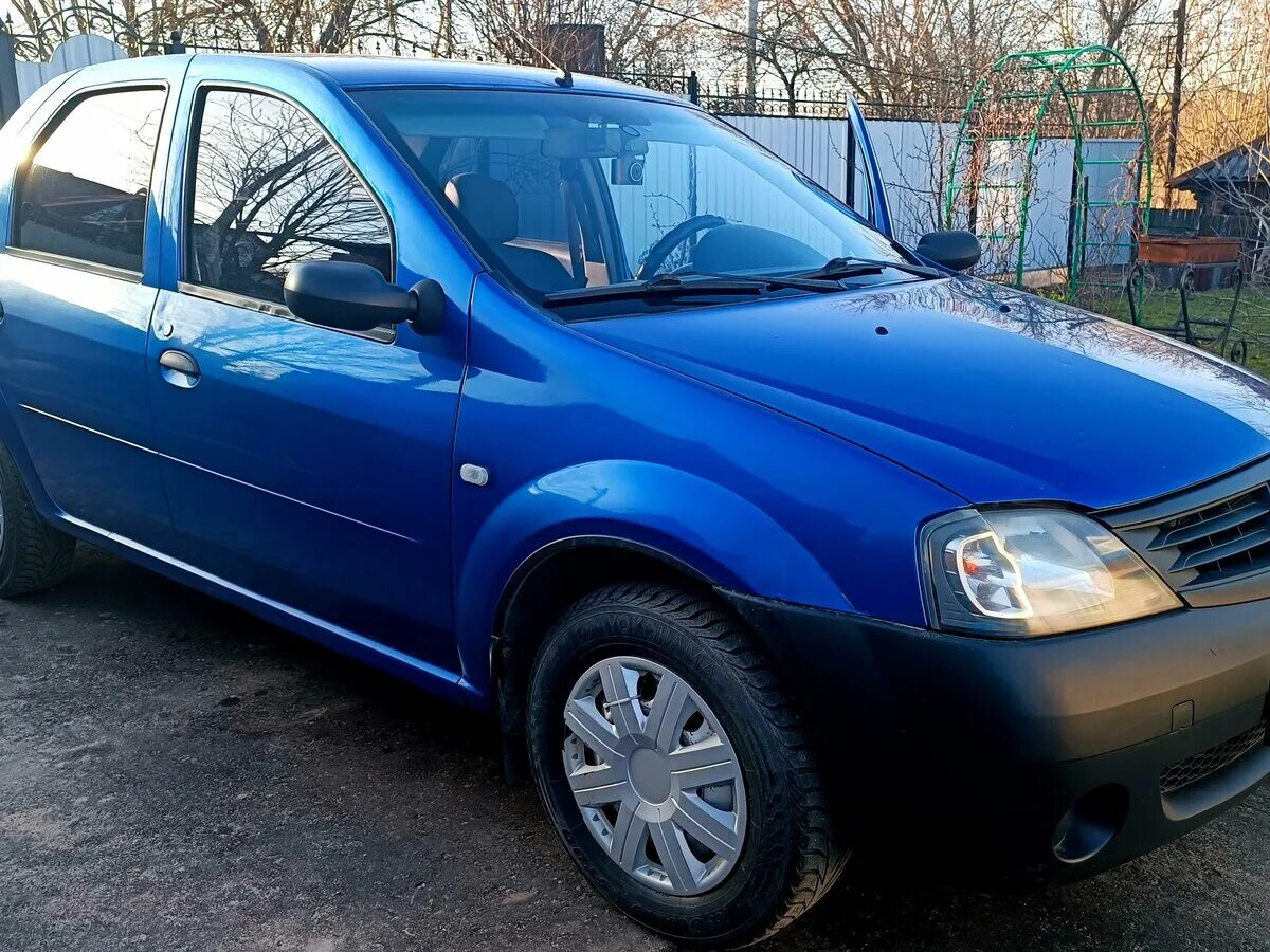 Рено логан цвета фото Купить б/у Renault Logan I 1.4 MT (75 л.с.) бензин механика в Калуге: синий Рено