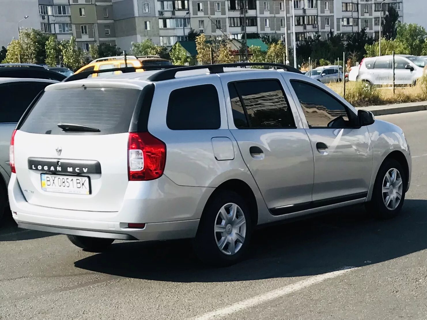 Рено логан универсал фото "BX 0851 BK" фото Renault Logan MCV. Украина