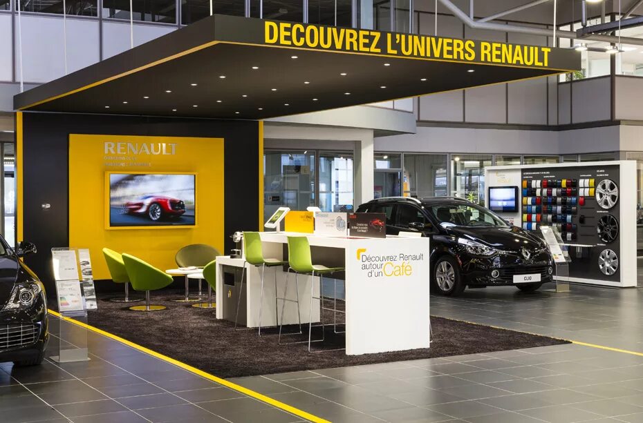 Рено магазин фото The Renault network is hiring: Five questions for Philippe Buros - Renault Group