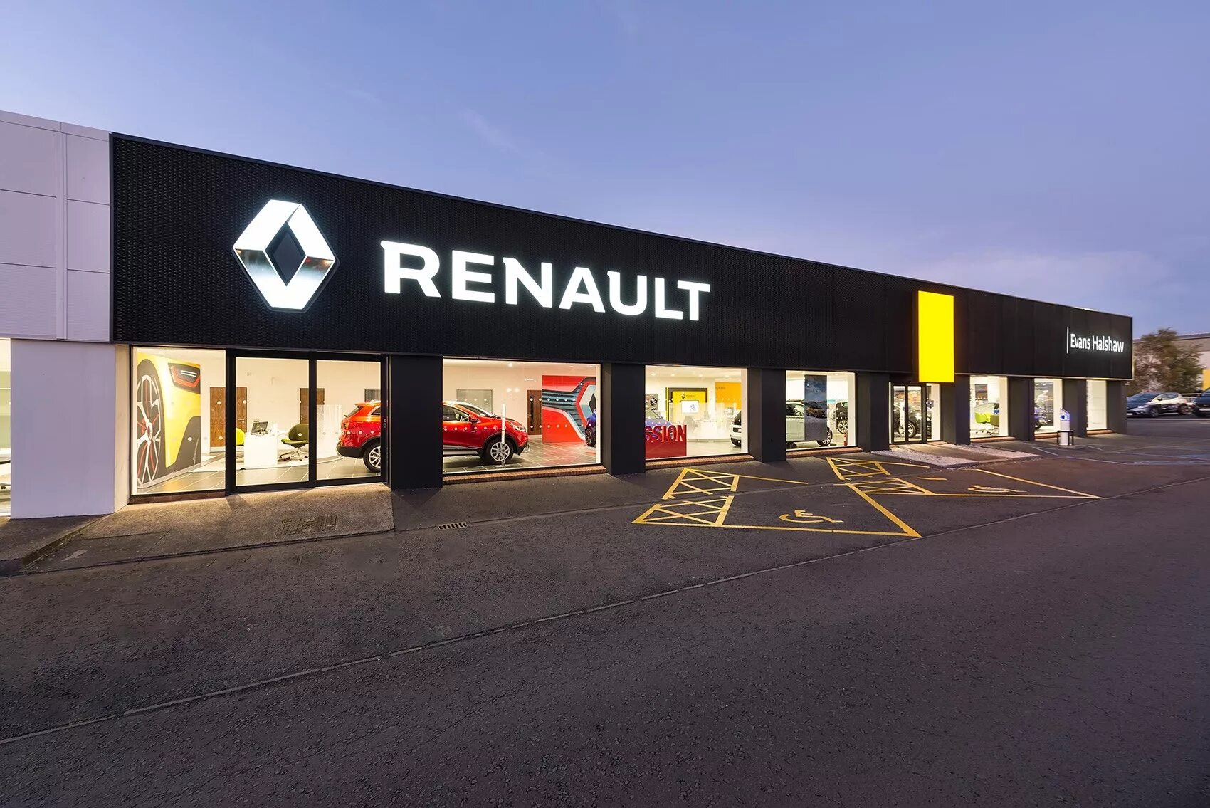 Рено магазин фото New 2018 Renault Store dealerships CAR Magazine