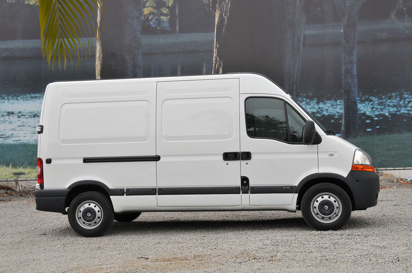 Рено мастер 3 фото Lanzamiento: Renault Master