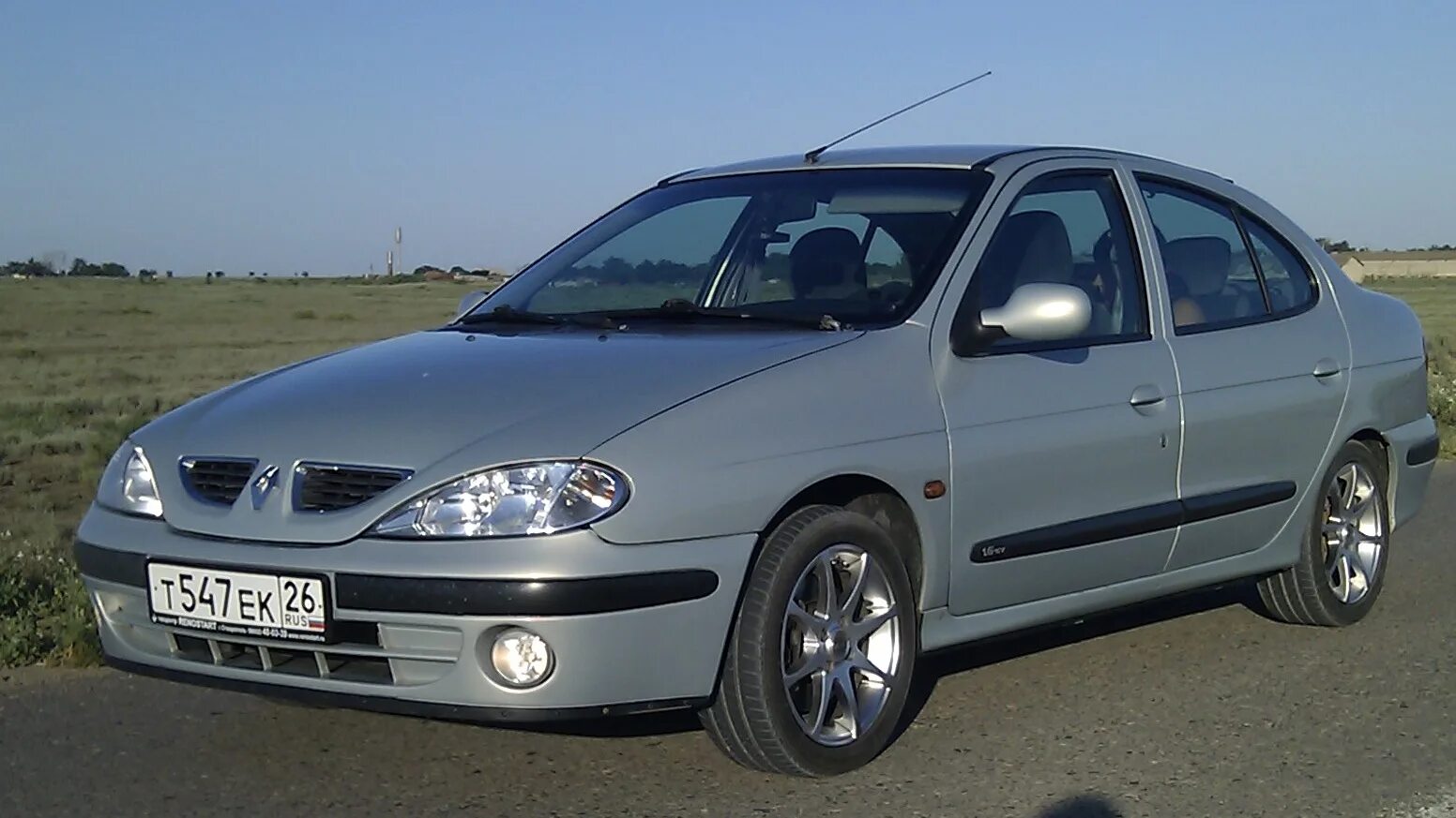 Рено меган 1 фото Renault Megane I 1.6 гибридный 2002 на DRIVE2