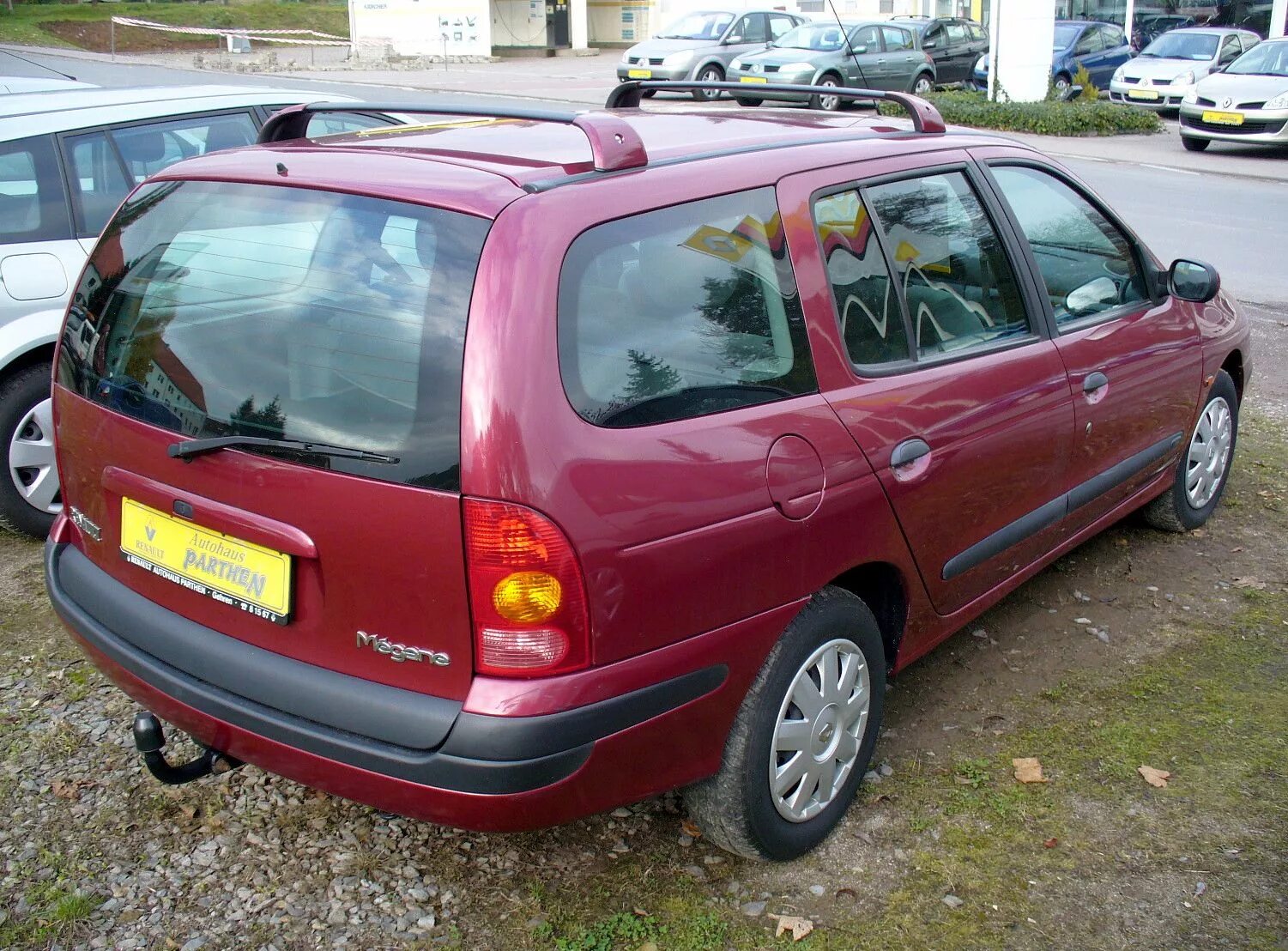 Рено меган 1 универсал фото File:Renault Mégane I Phase II Grandtour 1.4 16V Fairway Heck.JPG - Wikipedia