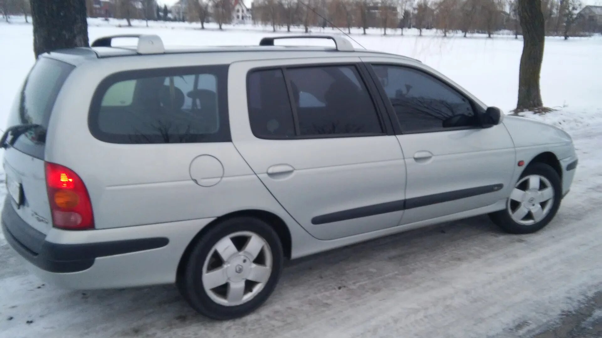 Рено меган 1 универсал фото Renault Megane I 1.8 бензиновый 2002 Grandtour 1,8 V16 на DRIVE2