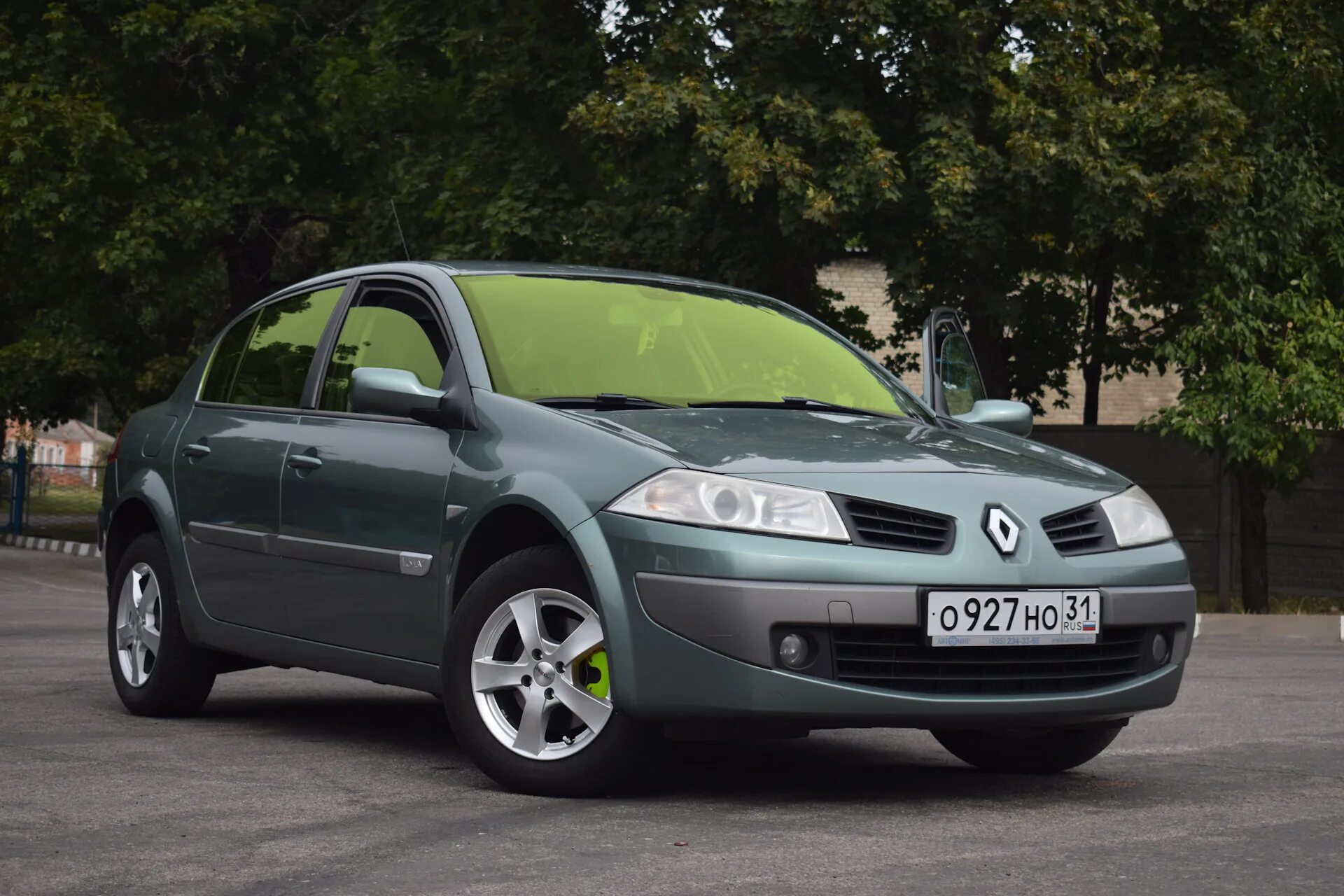 Рено меган 2 2008 фото Покраска суппортов - Renault Megane II, 1,6 л, 2006 года стайлинг DRIVE2