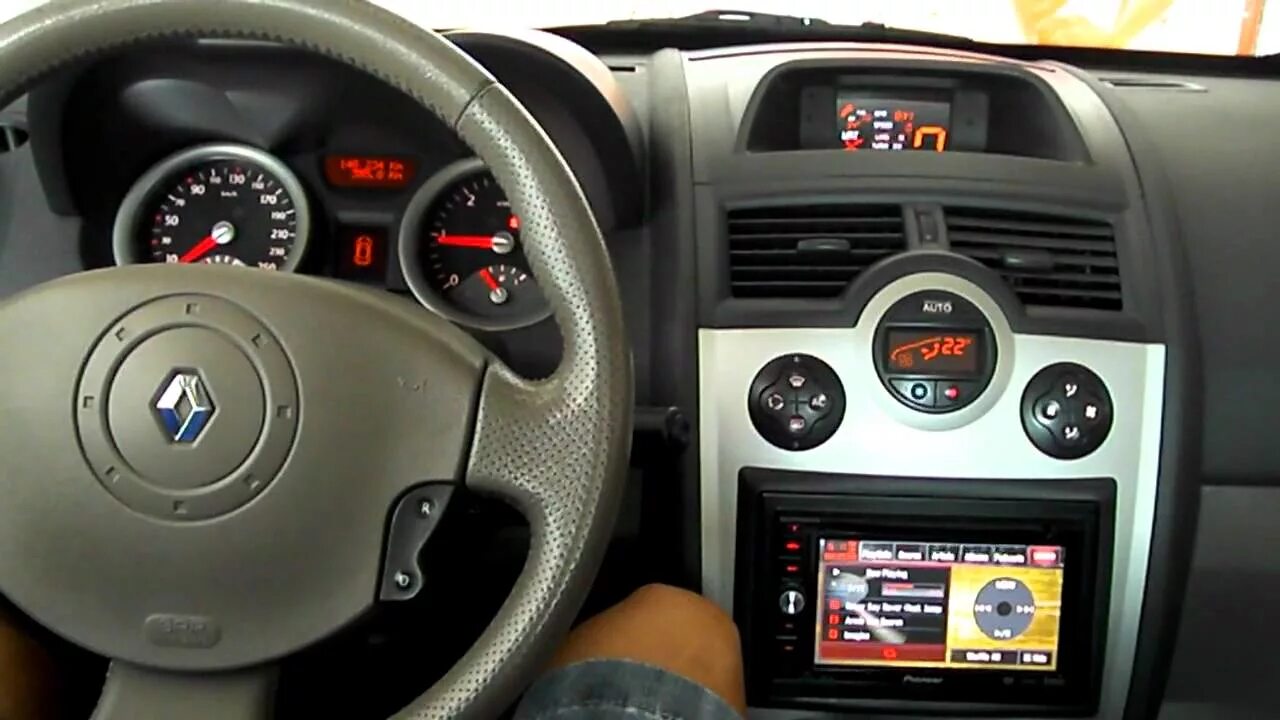 Рено меган 2 фото датчиков Megane II Dashboard "TopScreen" with RacingMeter for Torque - YouTube