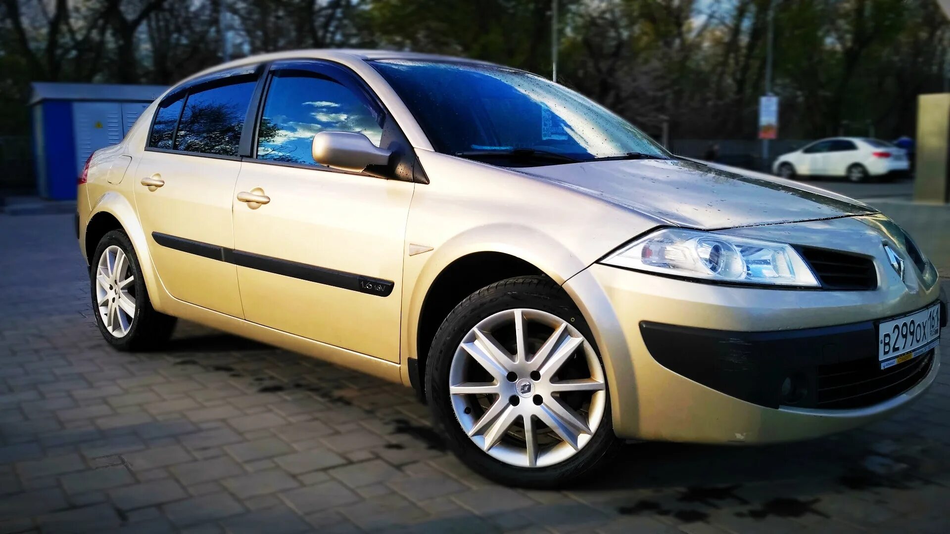 Рено меган 2 на 17 дисках фото Renault Megane II 1.6 бензиновый 2006 2 Grand ami français на DRIVE2