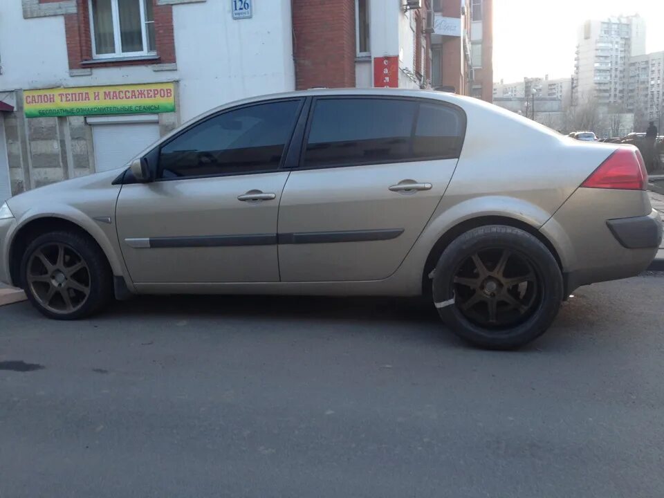 Рено меган 2 на 17 дисках фото Покрышки 215/50 r17 - Renault Megane II, 1,6 л, 2006 года шины DRIVE2