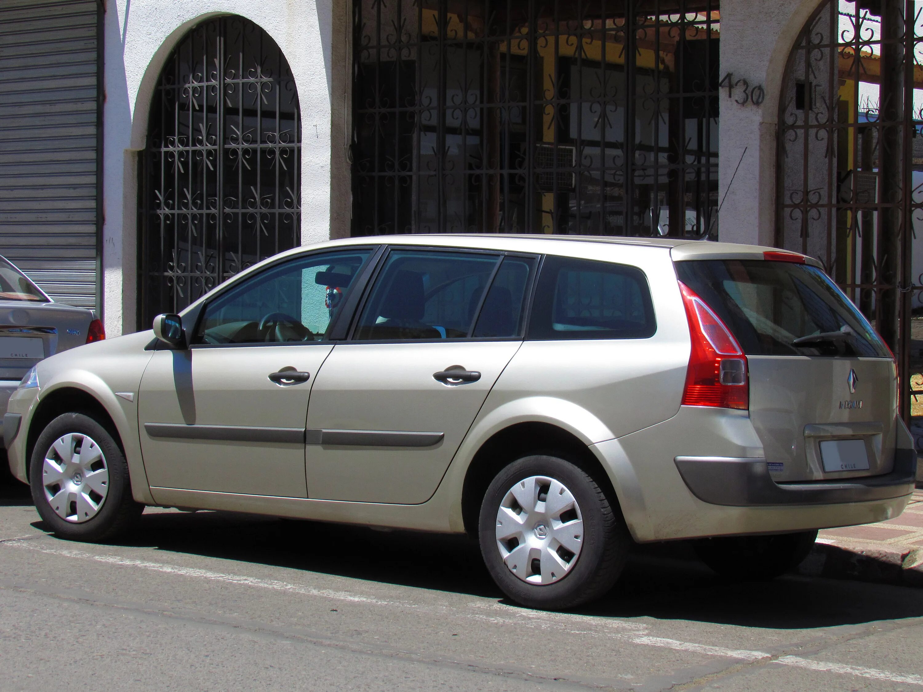 Рено меган 2008 фото File:Renault Megane 1.6 Authentique Grand Tour 2008 (15074121291).jpg - Wikimedi