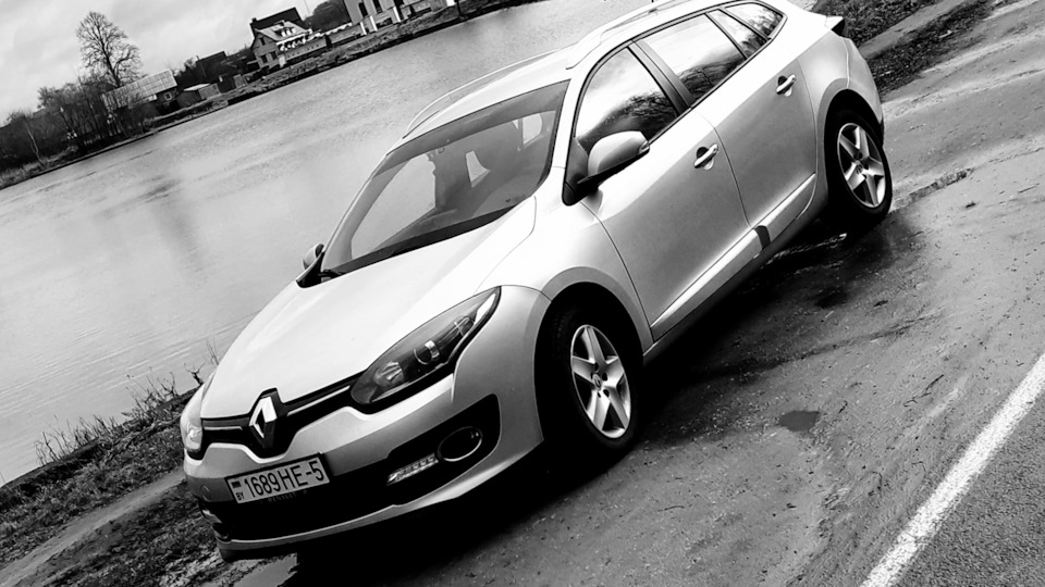 Рено меган 3 дизель фото Renault Megane III 1.5 дизельный 2015 1.5 dci на DRIVE2