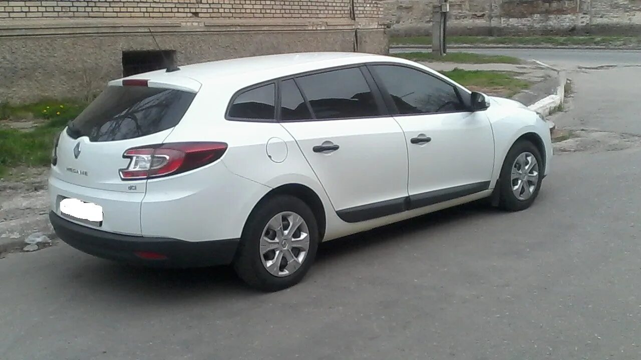 Рено меган 3 дизель фото Renault Megane III 1.5 дизельный 2010 на DRIVE2