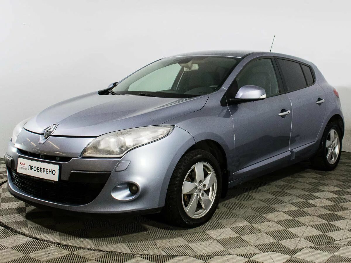 Рено меган 3 фото Купить б/у Renault Megane III 1.6 AT (106 л.с.) бензин автомат в Москве: синий Р