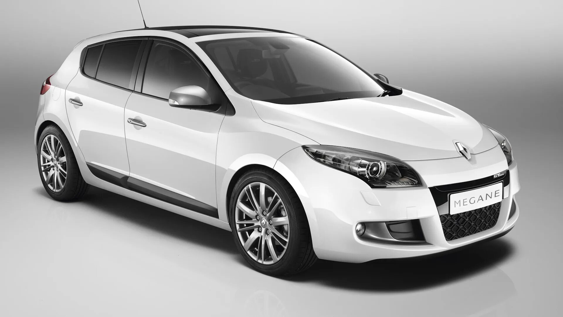 Рено меган 3 фото Renault Megane III 1.6 бензиновый 2012 1.6, белый, мех. на DRIVE2