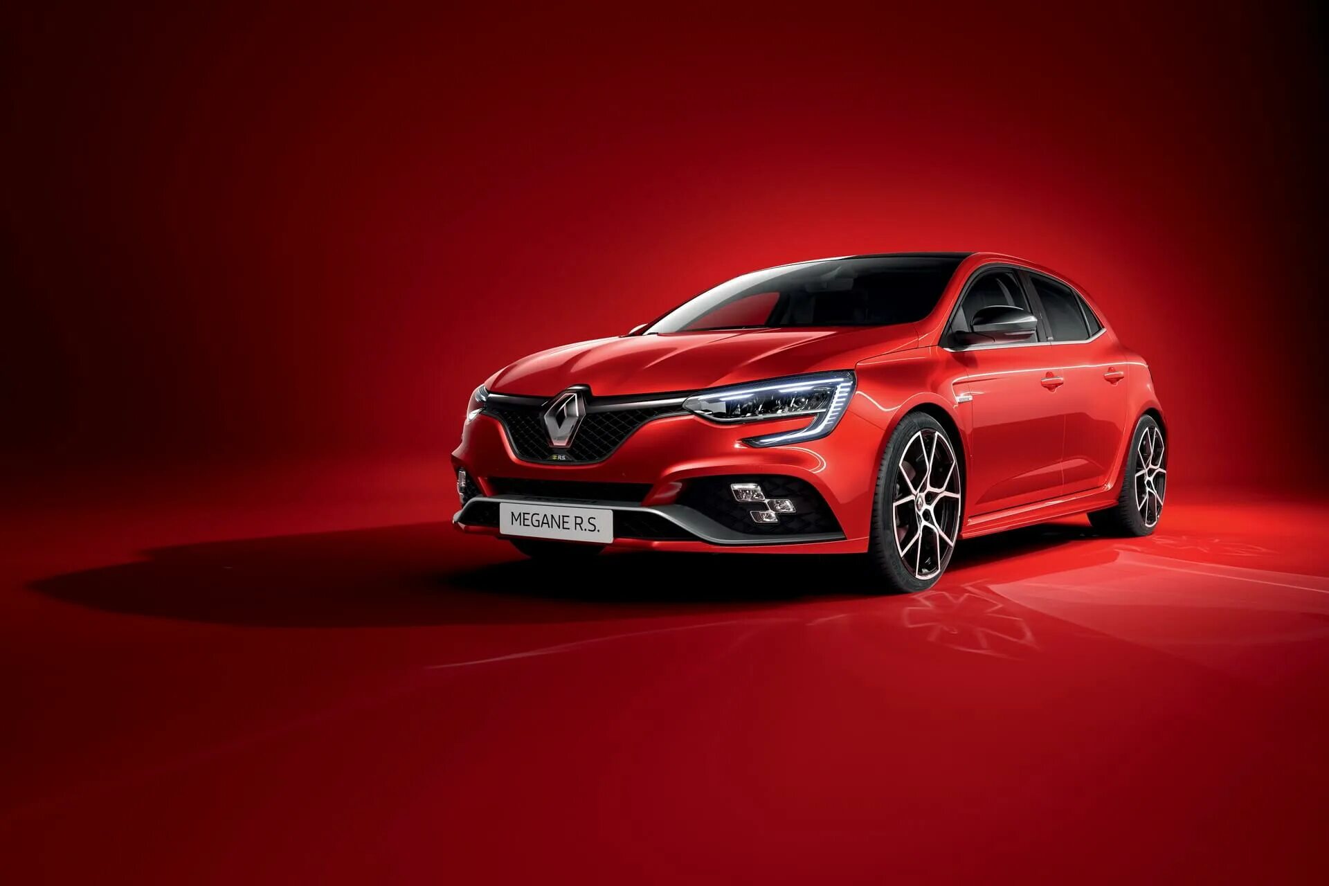 Рено меган 4 фото на заставку телефона Formacar: Гамма Renault Megane пополнится кроссовером