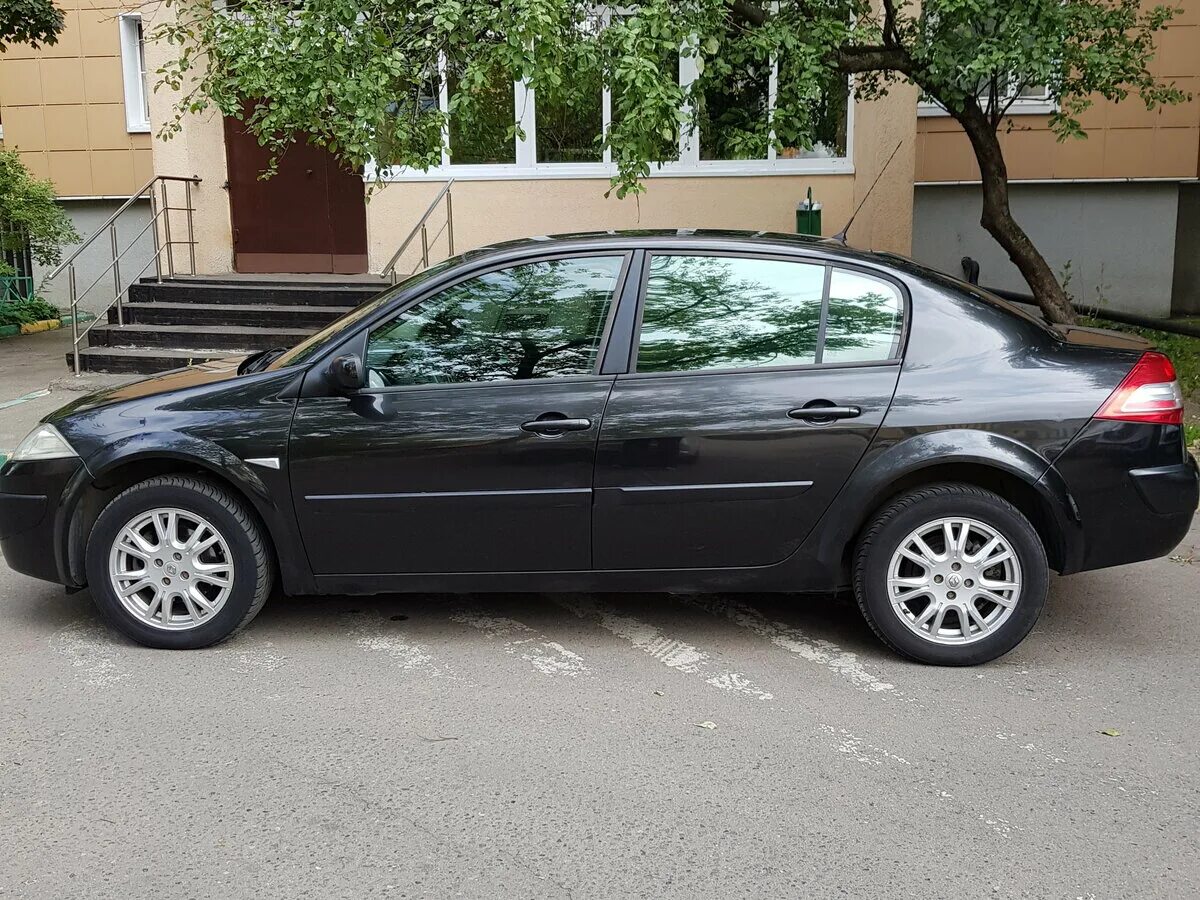 Рено меган черная фото Купить б/у Renault Megane II Рестайлинг 1.6 MT (115 л.с.) бензин механика в Моск