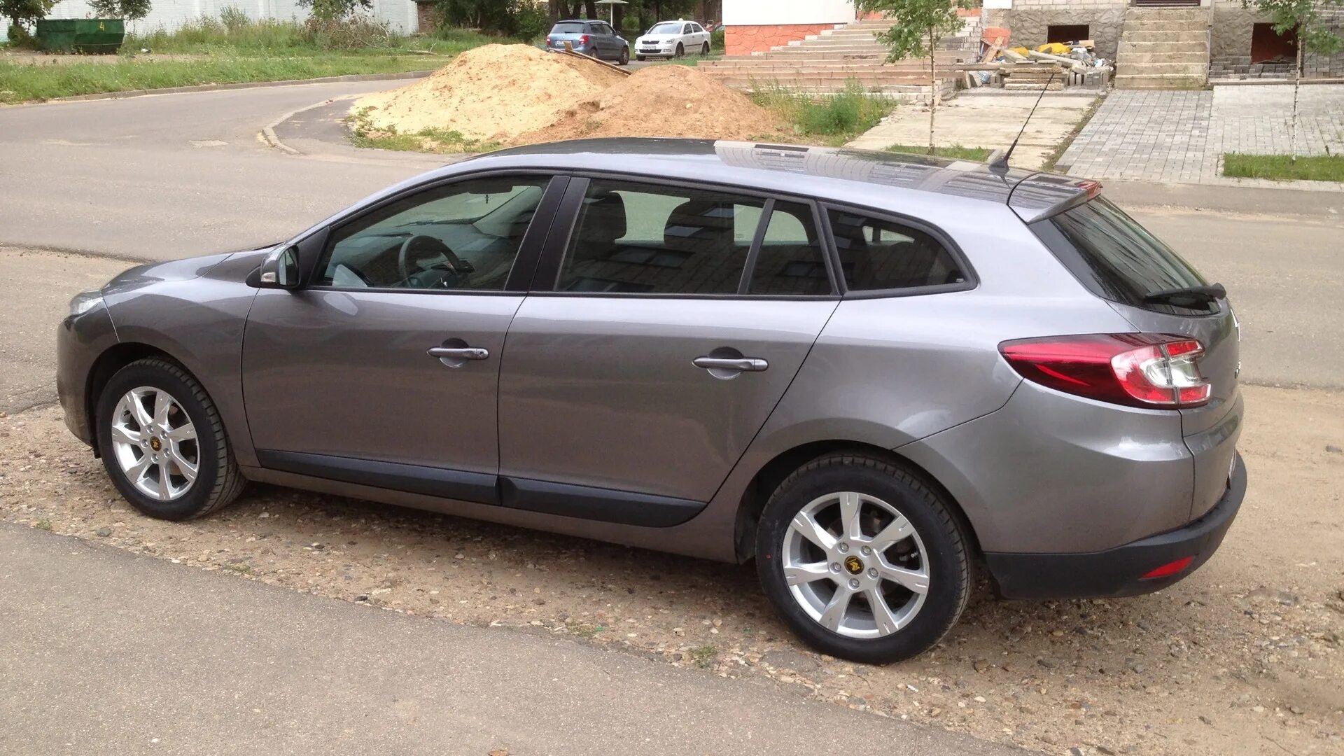 Рено меган дизель фото Renault Megane III 1.5 дизельный 2010 Grandtour III, 1.5 dCi на DRIVE2