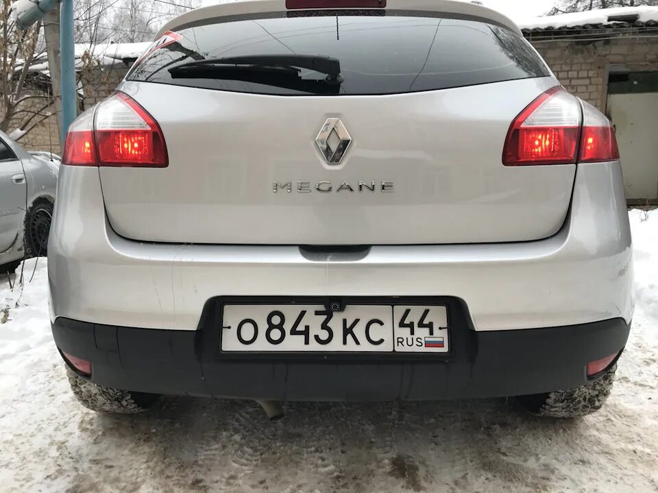 Рено меган фото сзади Камера заднего вида - Renault Megane III, 1,6 л, 2012 года электроника DRIVE2