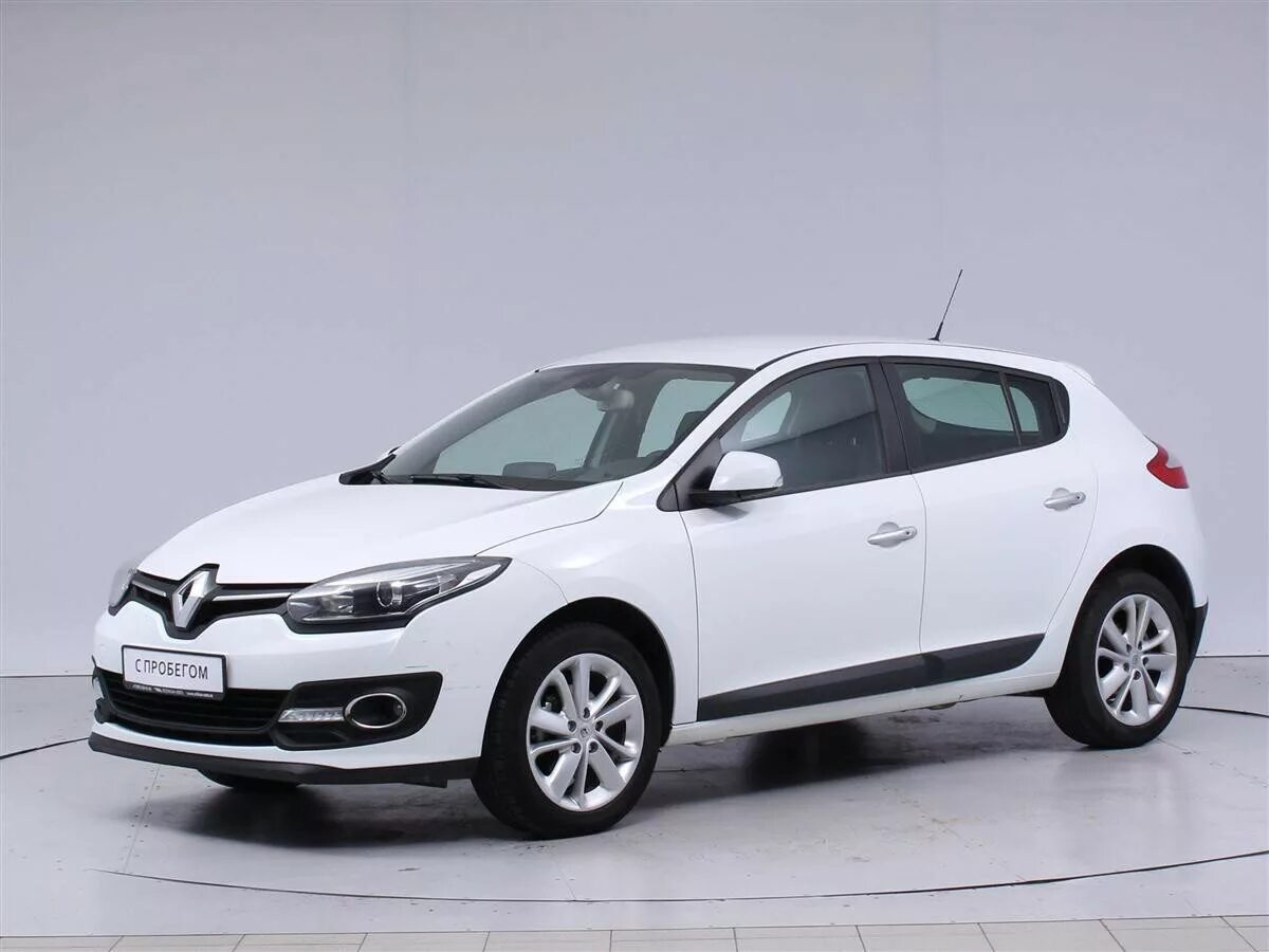 Рено меган хэтчбек фото Купить б/у Renault Megane III Рестайлинг 2 1.6 MT (106 л.с.) бензин механика в М